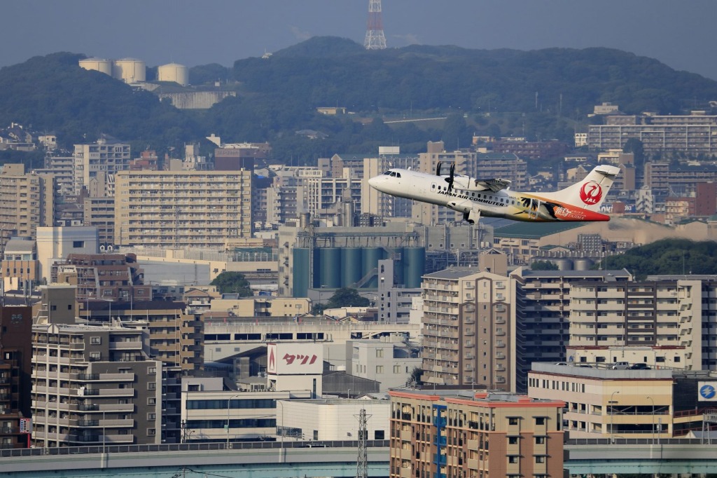 日本未発売 コウノトリ但馬空港 たじまるストラップ Adoperp Fr