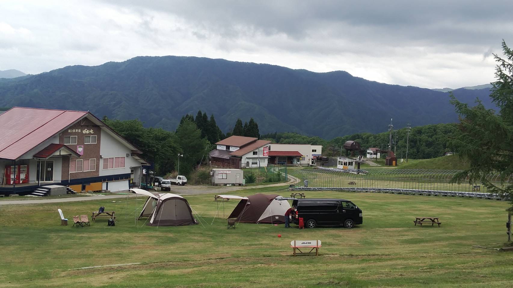 キャンプ場メイン