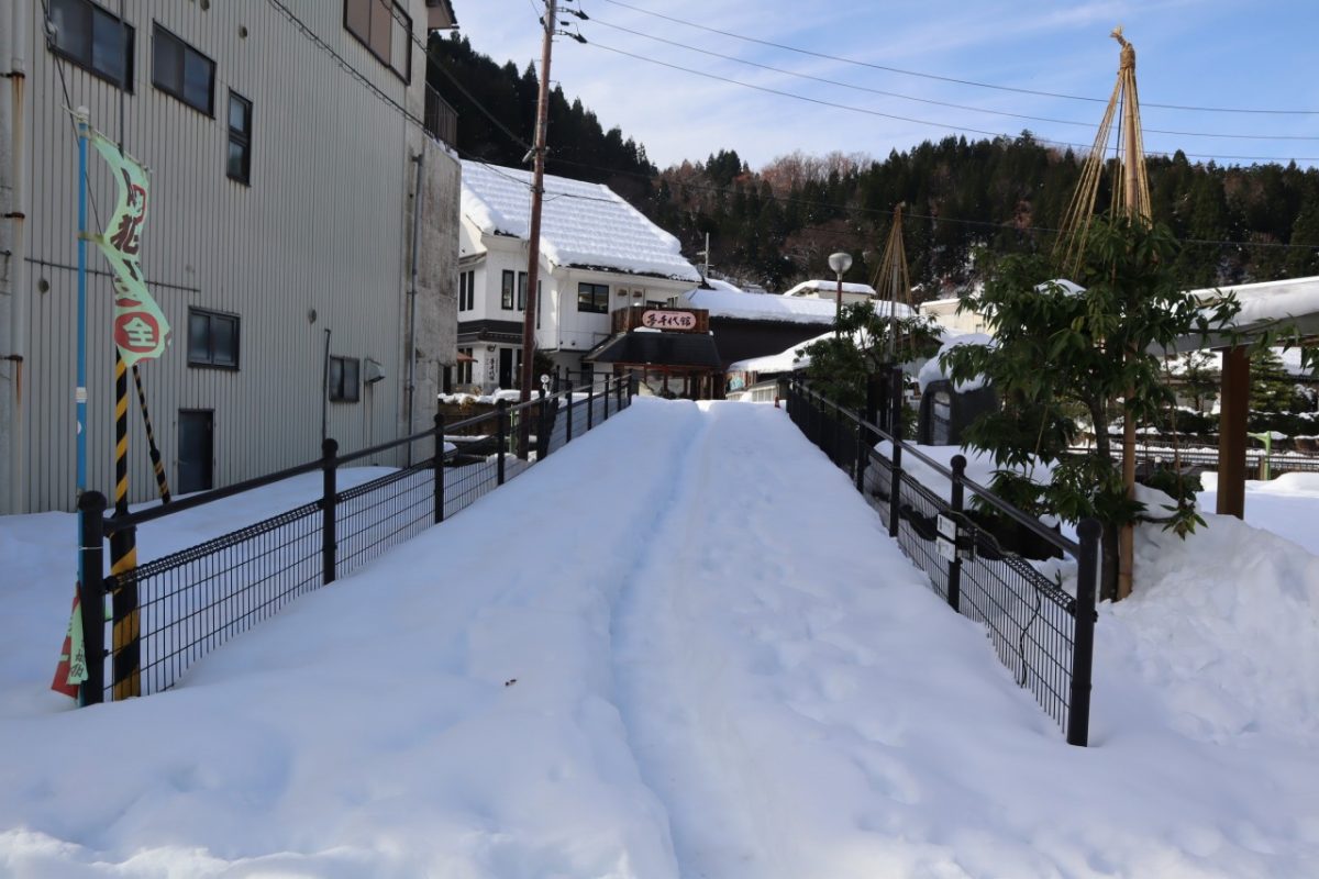 雪景色の湯煙り立つ湯村温泉街を歩いてみました 但馬の情報発信ポータルサイト 但馬情報特急